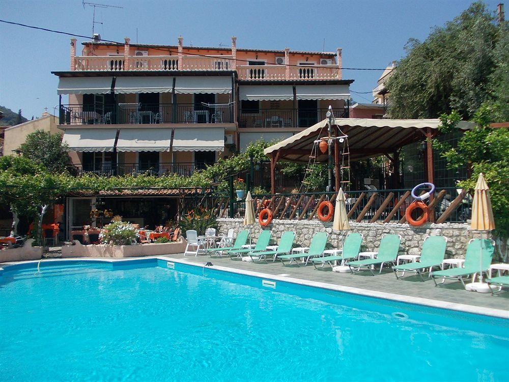 Aparthotel Argo Pool & Bar Benitses  Exteriér fotografie